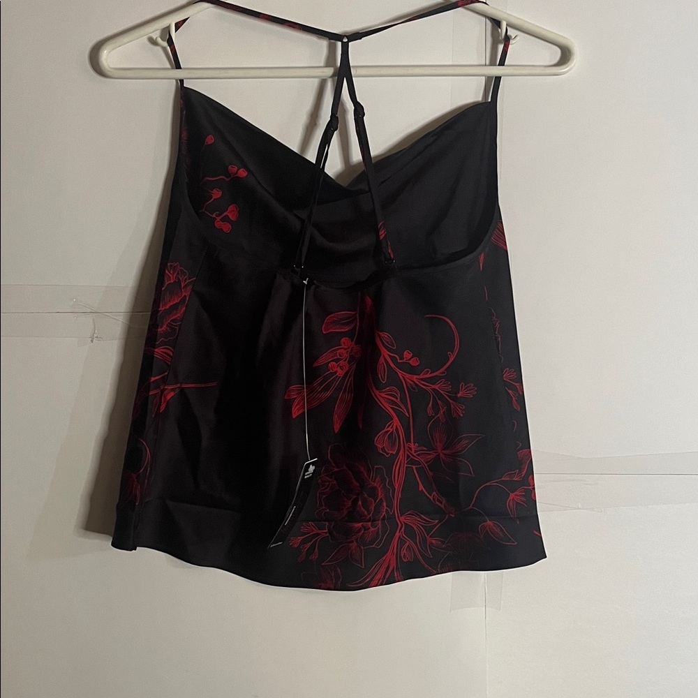 😄La Vie en Rose NWT black red print camisole Xs - Picture 3 of 4
